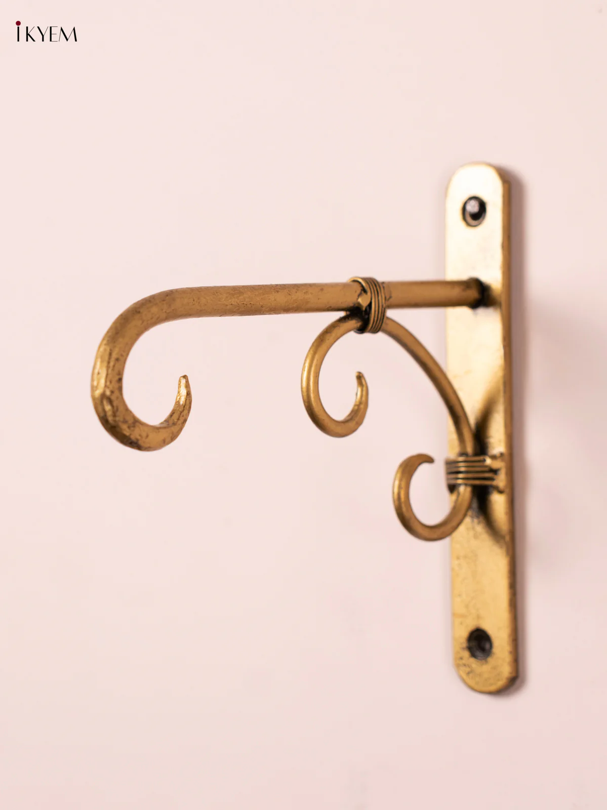 METAL PAINTED WALL STAND - KN29181