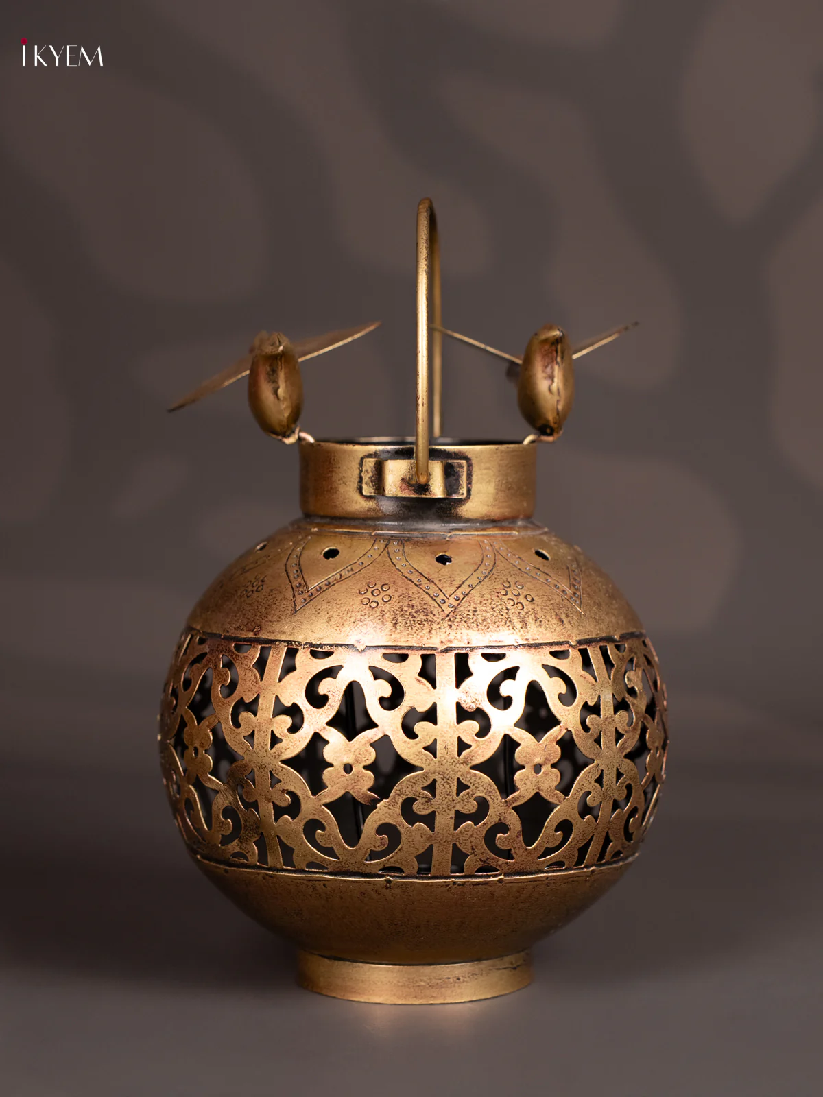 METAL PAINTED TEA LIGHT LANTERN WITH / BIRD - KN29186 - Image 3