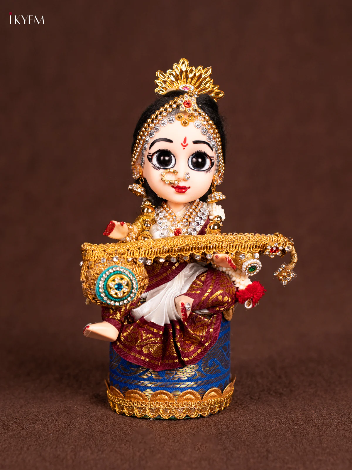 Cute Devi Saraswati Doll Seer Varisai- White with maroon - KN31238
