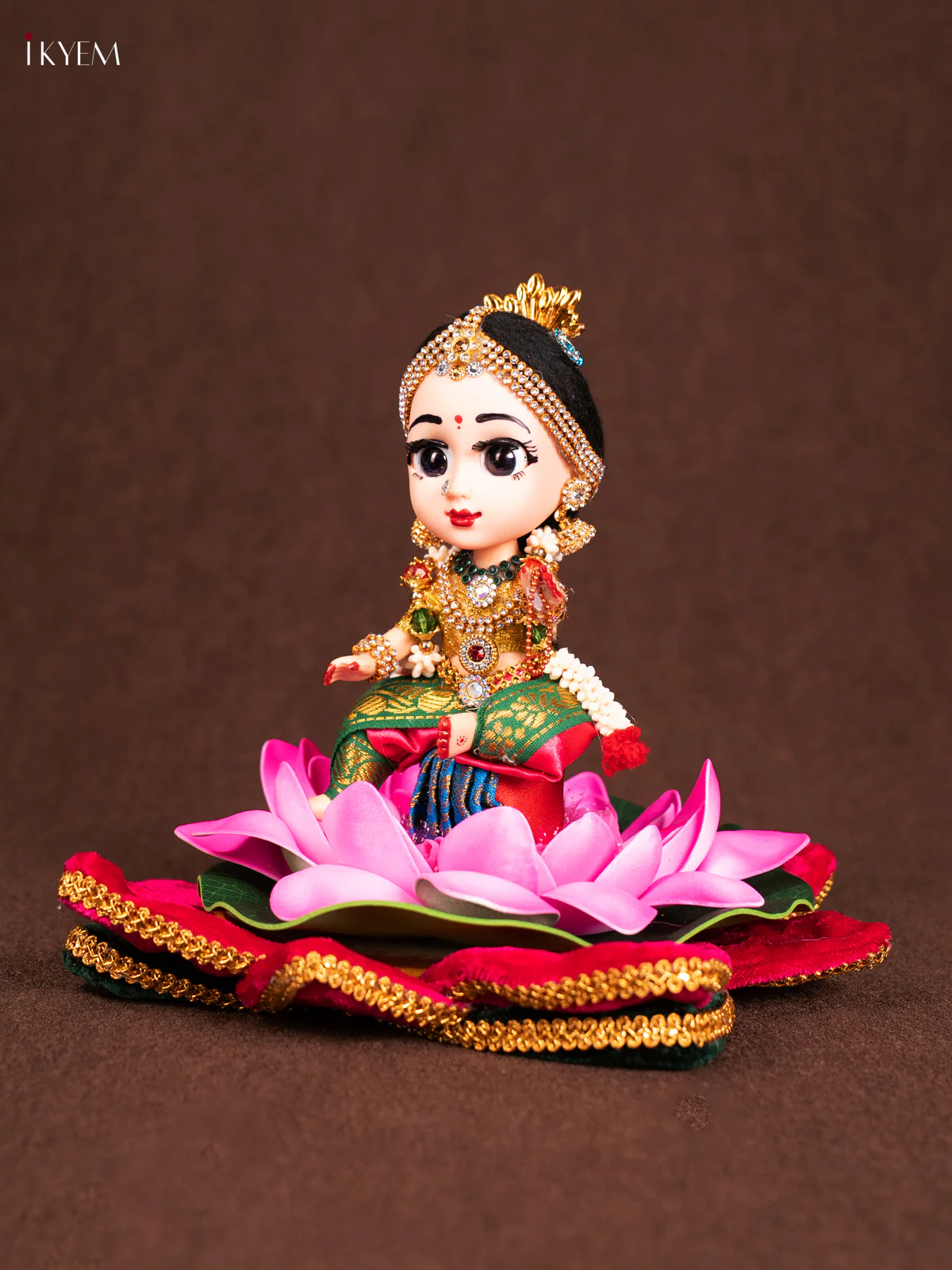 Shri Tripurasundari Devi Doll in lotus base Seer Varisai - Rose - Image 3