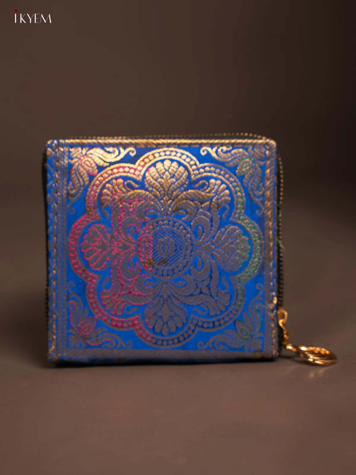 Rangoli designed Banarasi Zip Wallet - KF05111 - Image 12