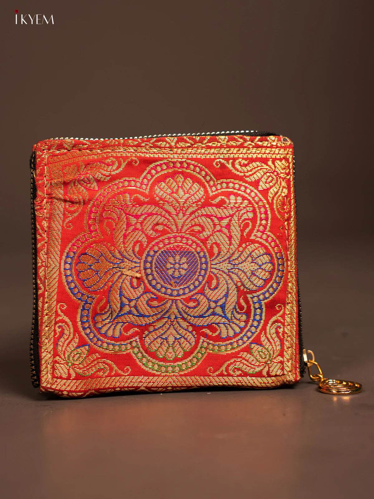 Rangoli designed Banarasi Zip Wallet - KF05111 - Image 5