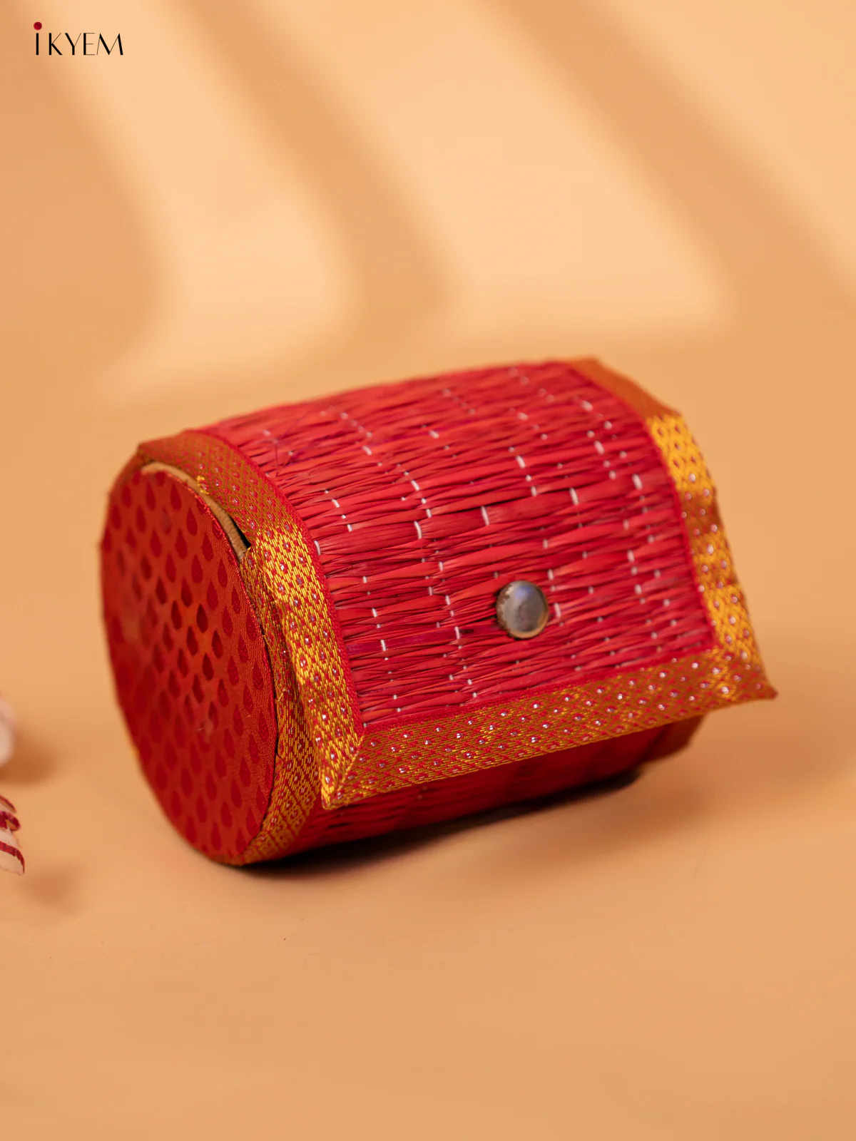 Red Korai Bangle Box with Zari Border - 4 Inch - KC20132