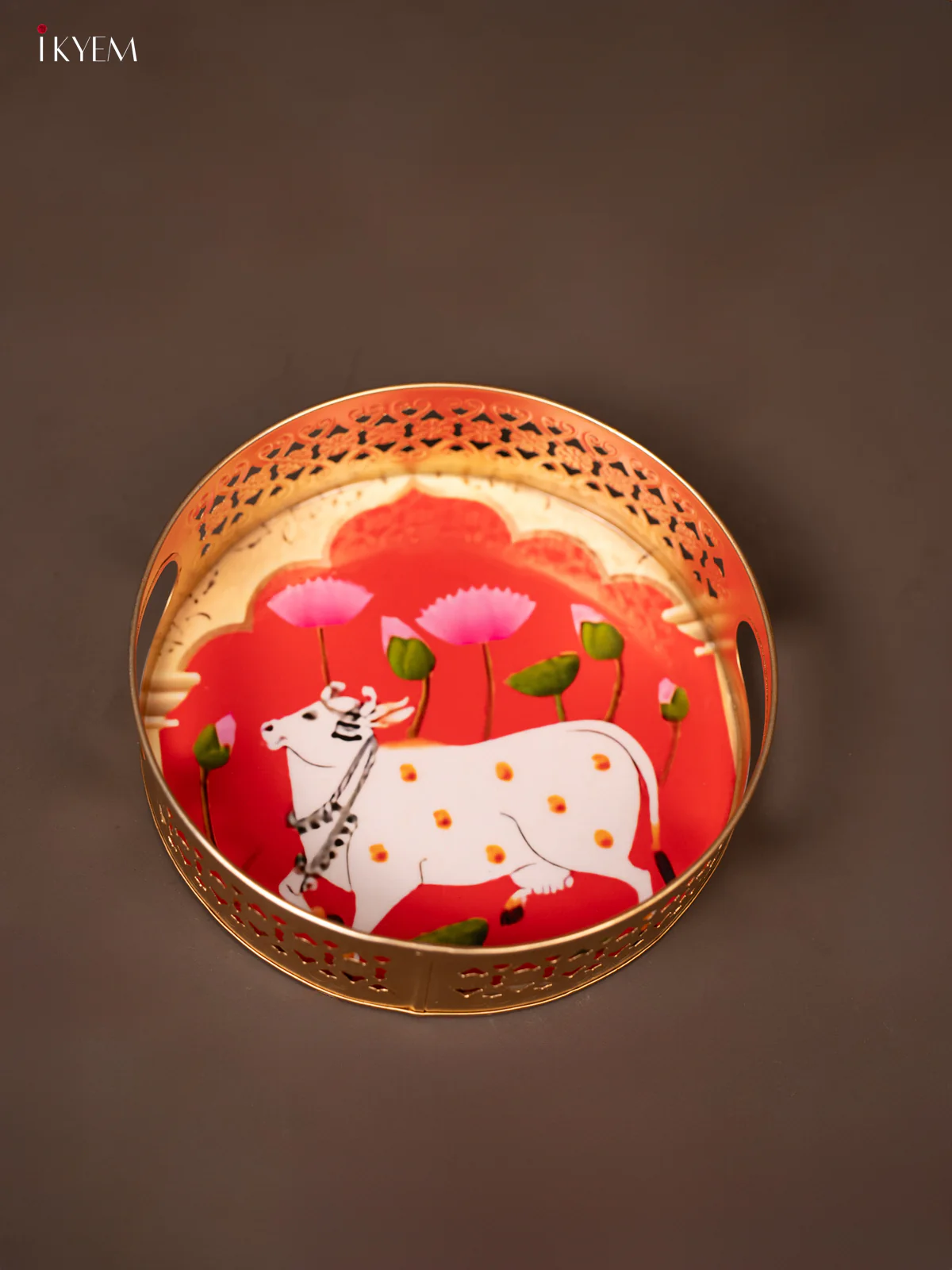 Red Pichwai Printed Round Metal Tray With Cow & Flowers - KF19135 - Image 4