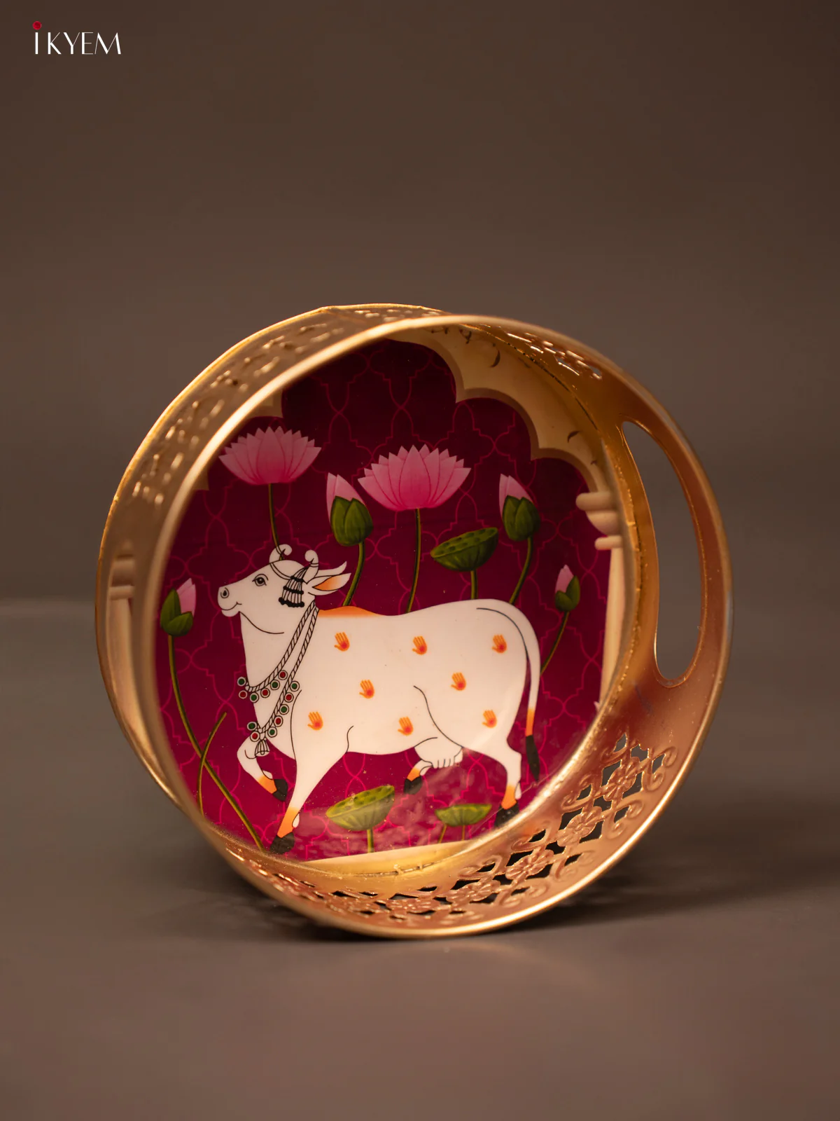 Violet Pichwai Printed Round Metal Tray With Cow & Flowers - KF19126 - Image 3