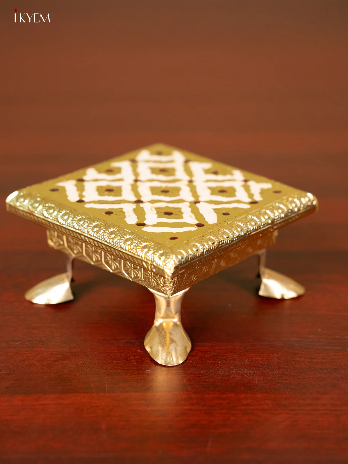White Wooden Bajot With Meenakari Design (4x4) - KC11117