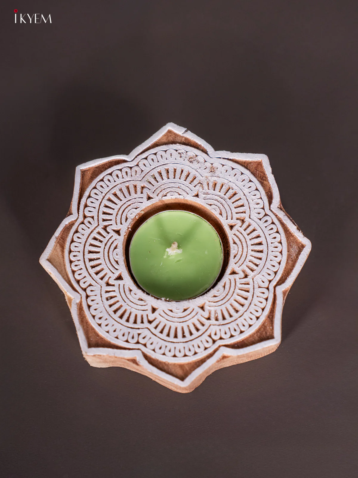 Chic Kolam Shaped Wooden T light Candle Holders - KI12130