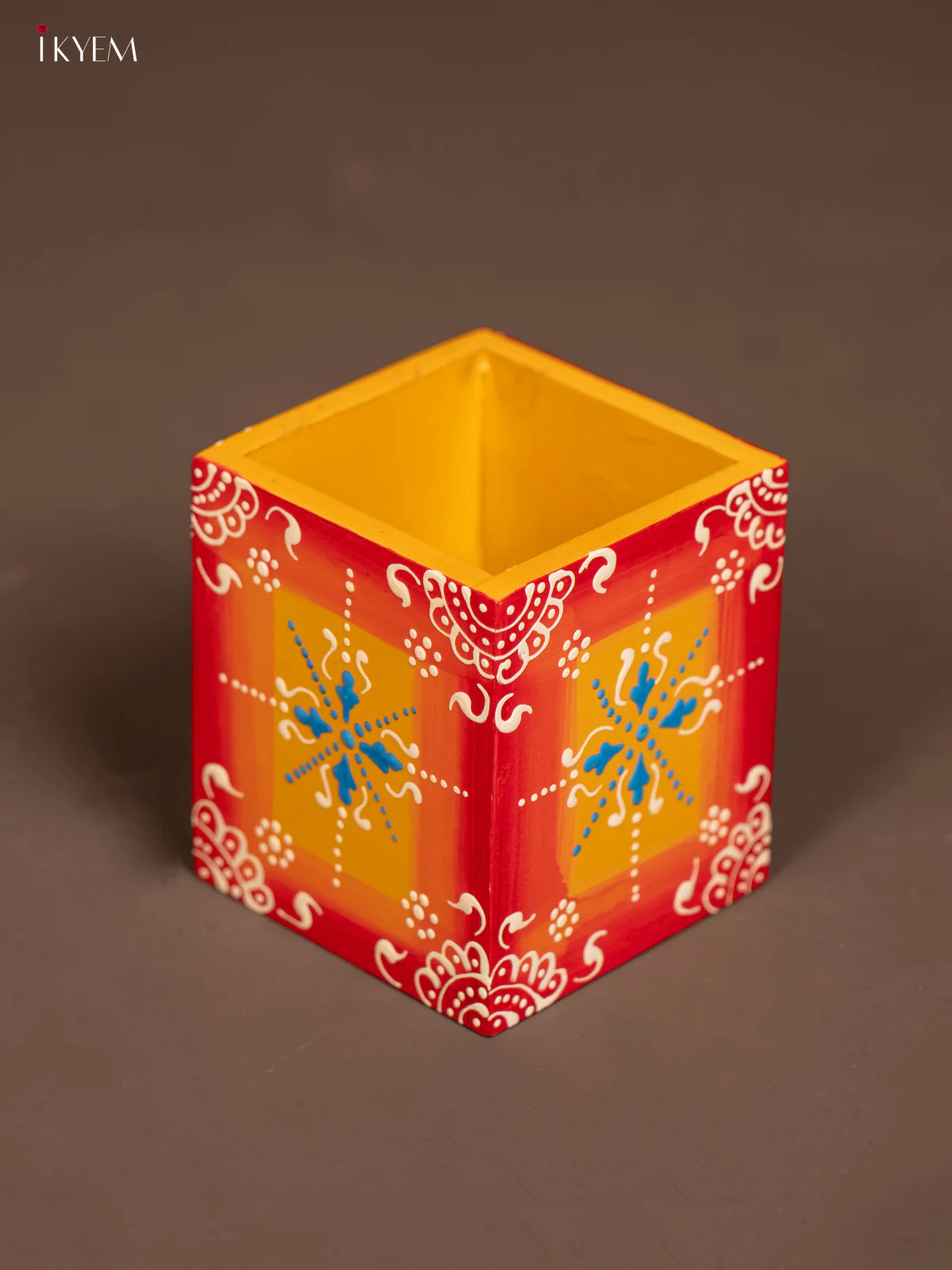 Elegant Yellow Wooden Hand Painted Pen Stand - KF07136 - Image 2