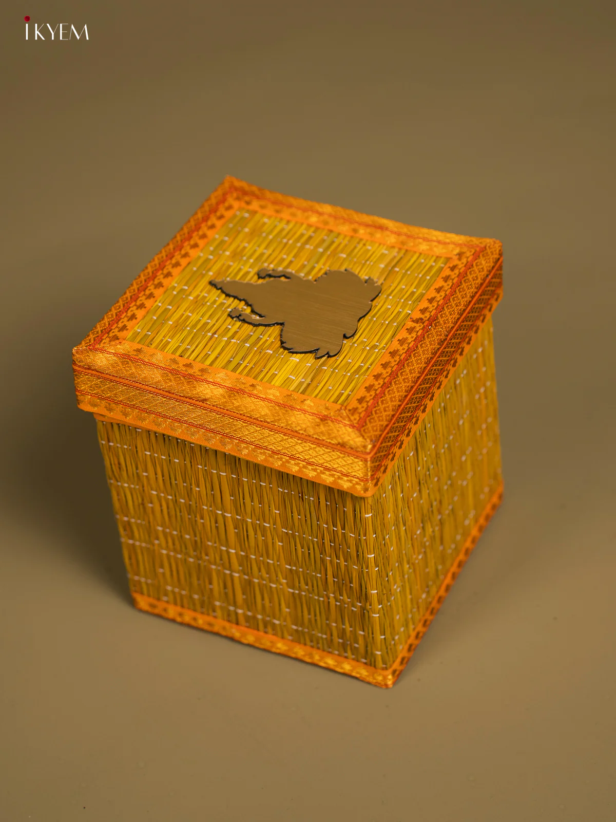Yellow Korai Gift Box with Net Potli & Lakshmi Motif - KF25163 - Image 4